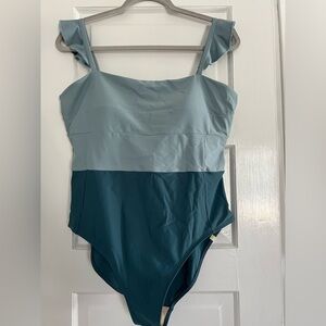 Summersalt | Ruffle Oasis | size 12